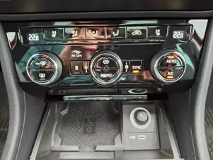 Škoda Superb L&K