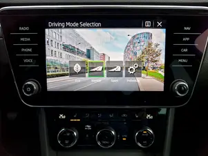 Škoda Superb Style Plus