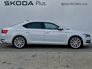 Škoda Superb Style