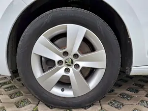 Škoda Rapid Ambition Plus