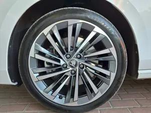 Škoda Superb L&K
