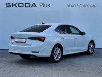 Octavia Style Plus