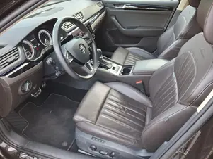 Škoda Superb L&K