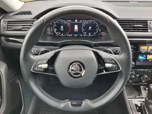 Škoda Superb L&K
