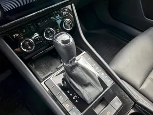 Škoda Superb L&K