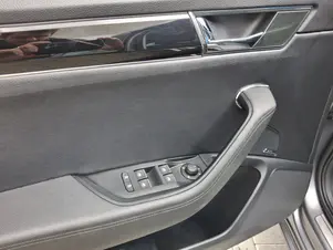Škoda Superb L&K