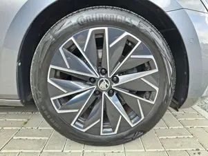 Škoda Superb L&K