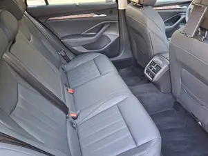 Škoda Superb L&K
