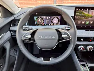 Škoda Superb Selection