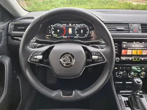 Škoda Superb L&K