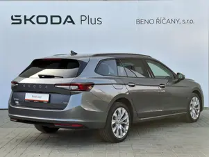 Škoda Superb Selection