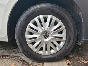 Volkswagen Caddy - skříňový vůz 