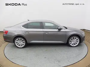 Škoda Superb Style