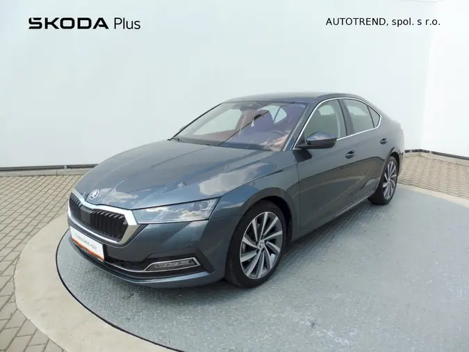 Octavia Style Plus