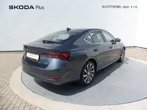 Octavia Style Plus