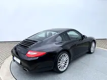 911