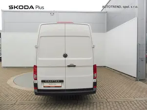 Volkswagen Crafter - skříňový vůz