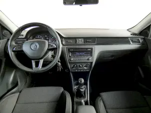 Škoda Rapid Ambition