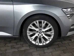 Škoda Superb L&K