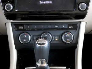 Škoda Superb L&K