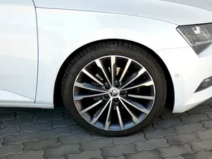 Škoda Superb L&K