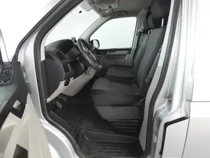 Volkswagen Transporter - skříňový vůz  