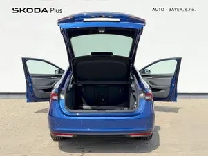 Škoda Superb Selection