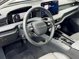 Škoda Superb Selection