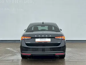 Škoda Superb L&K