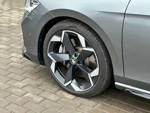 Škoda Superb SportLine