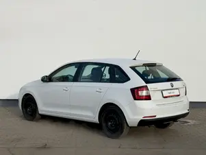 Škoda Rapid