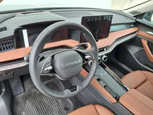 Škoda Superb L&K