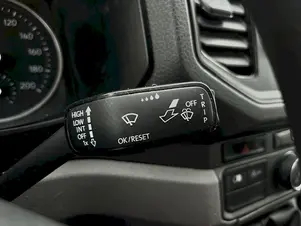 Volkswagen Crafter - skříňový vůz  