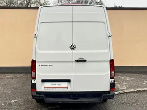Volkswagen Crafter - skříňový vůz  