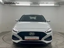 i30