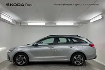i30