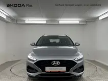 i30