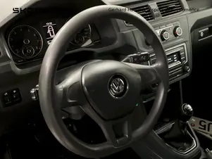 Volkswagen Caddy - skříňový vůz 