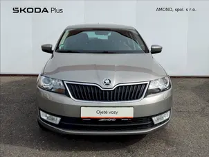 Škoda Rapid 