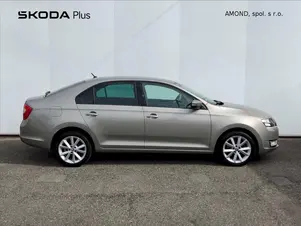 Škoda Rapid 