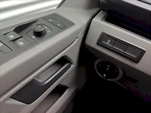 Volkswagen Transporter 6.1 
