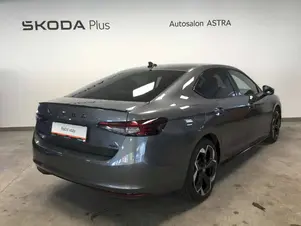 Škoda Superb SportLine