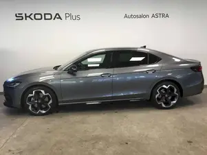 Škoda Superb SportLine