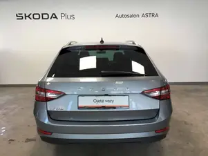 Škoda Superb Style Plus