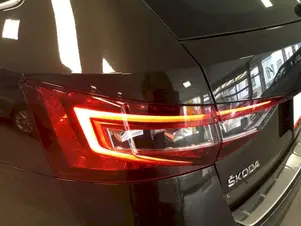 Škoda Superb L&K