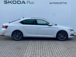Škoda Superb Style Plus