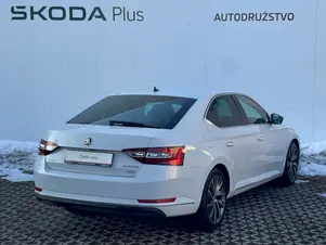 Škoda Superb L&K