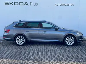 Škoda Superb Style Plus