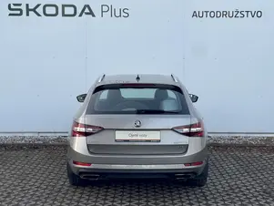 Škoda Superb Style