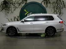 X7